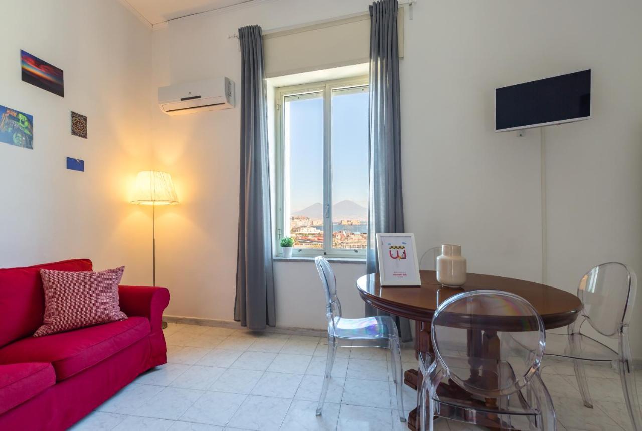 Seaview Apartment In Posillipo By Wonderful Italy 佩斯基耶拉德加达 外观 照片