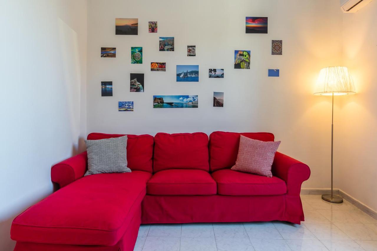 Seaview Apartment In Posillipo By Wonderful Italy 佩斯基耶拉德加达 外观 照片